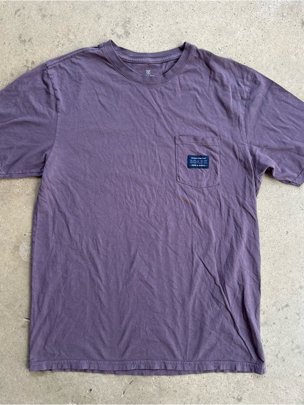 ROARK Pocket T-Shirt Men's Medium Garment Dyed with Woven Logo Tag 100% Cotton